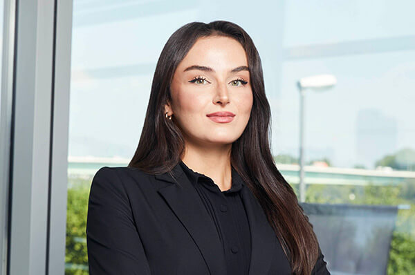 Gözde Ҫağla Saka-Anwalt-Rechtsanwalt-Kanzlei-MTR Legal Rechtsanwälte