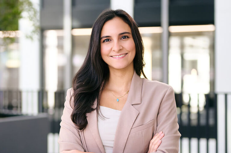 Hasret Alp-Anwalt-Rechtsanwalt-Kanzlei-MTR Legal Rechtsanwälte